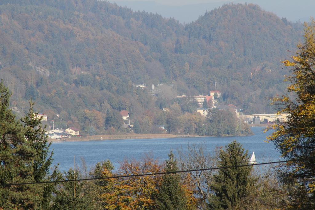 Ferienwohnung Kusternik Velden am Woerthersee Room photo