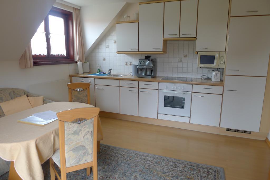 Ferienwohnung Kusternik Velden am Woerthersee Room photo
