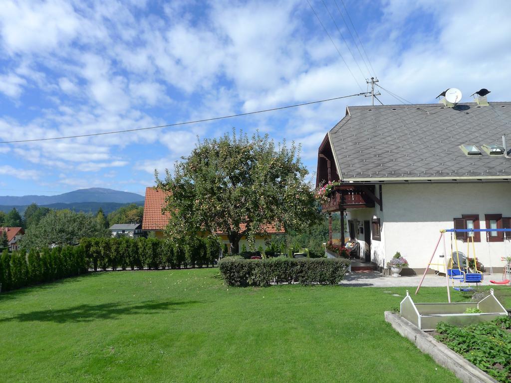 Ferienwohnung Kusternik Velden am Woerthersee Exterior photo