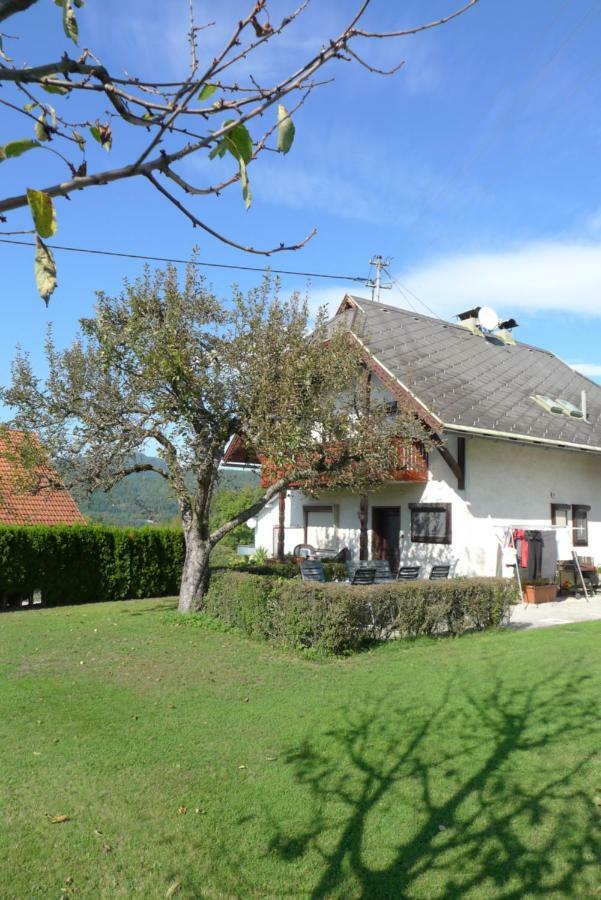Ferienwohnung Kusternik Velden am Woerthersee Exterior photo
